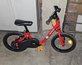 Bicicleta infantil Decathlon Twin Roja