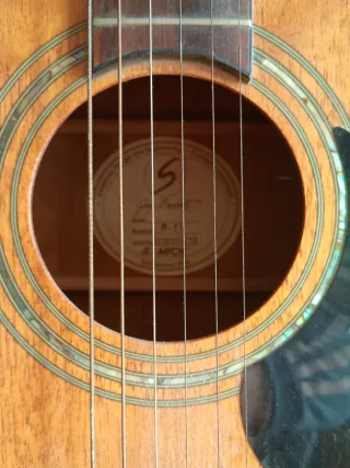 Guitarra Acústica