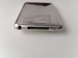 iPod nano 3ª Gen 8GB Plata