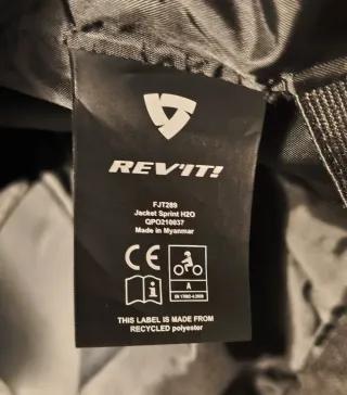 Chaqueta Revit Sprint H2O + Espaldera. Talla M