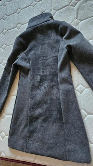 Abrigo fino entretiempo