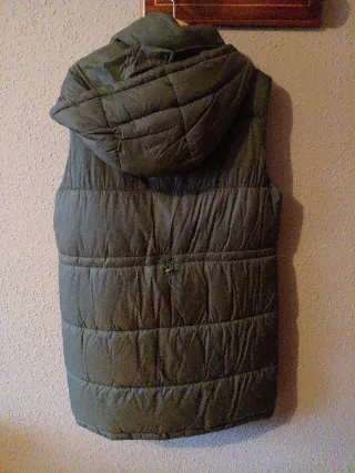 Chaleco acolchado Zara verde