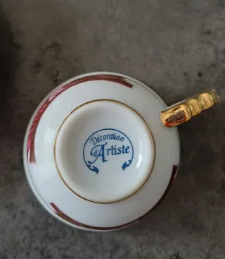 Set 5 tazzine e piattini in porcellana