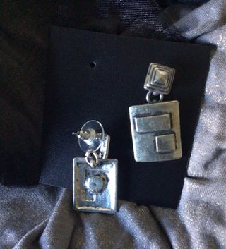 Pendientes colgantes.