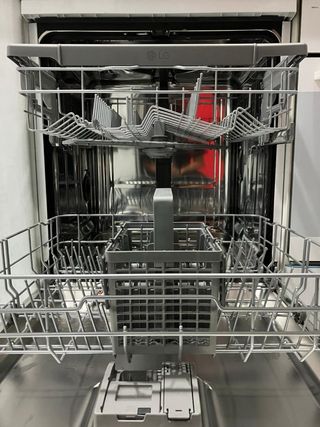 Lavastoviglie LG DF24FWf semi nuova