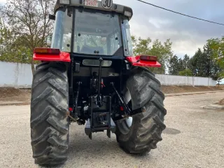 Tractor Massey Ferguson 4235