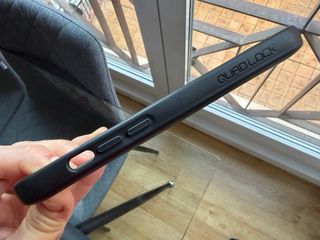 Carcasa iPhone 13 Pro Quad Lock