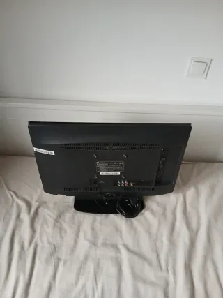 Televisor Haier Negro.