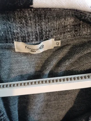 Vestido de cuadros gris y negro