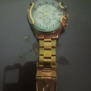 Reloj de pulsera Skyline dorado