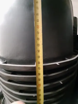 Macetas Negras de Plástico Apilables tengo 4 palet