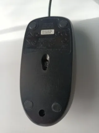 Ratón Logitech USB Negro 1.80m