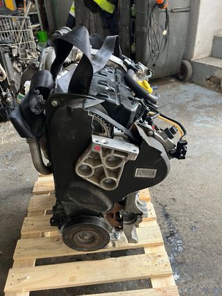 Motor Renault F9Q E8 130 CV
