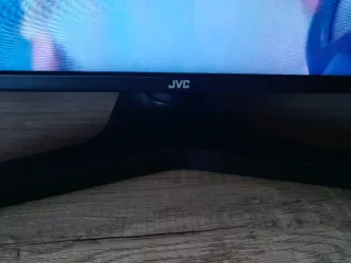TV JVC 55 Negra y Marrón