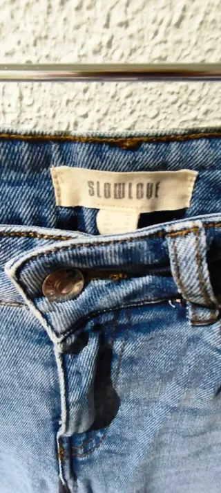 Vaqueros campana azul