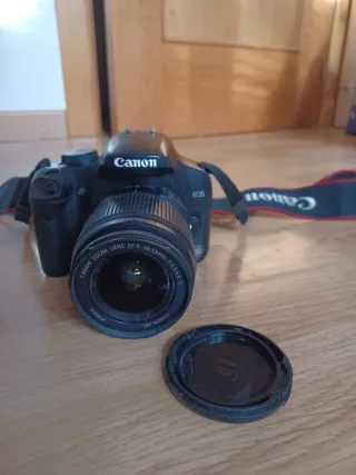Cámara Canon EOS 450D + Lente + Accesorios