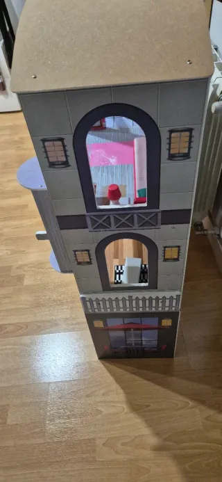 Casita de muñecas moderna 3 plantas