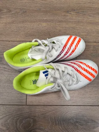 Botas de fútbol Adidas Predator Edge 4TF n 36.5
