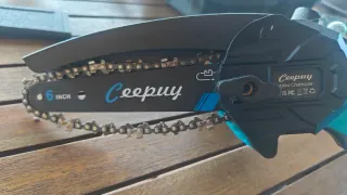 Mini motosierra a batería Ceepuy