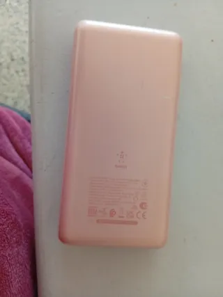 Batería Externa Belkin Rosa