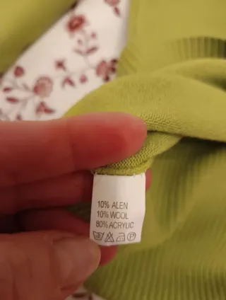 Jersey verde manga larga talla L