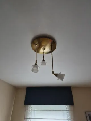 Lámpara de techo moderna dorada mate