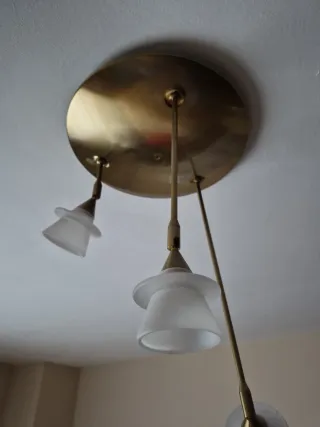 Lámpara de techo moderna dorada mate