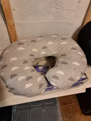 Cojín de lactancia Boppy