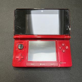 Nintendo 3DS rissa com caricatore e custodia