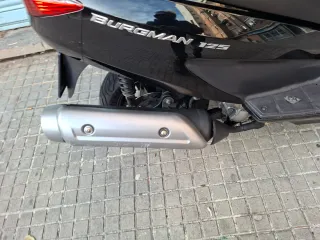 Suzuki Burgman 125 Inyección Escape