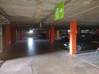 Garaje en alquiler en Montilivi - Palau en Girona