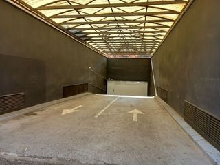 Garaje en alquiler en Montilivi - Palau en Girona