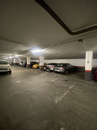 Garaje en alquiler en El Poble Sec - Parc de Montjuïc en Barcelona