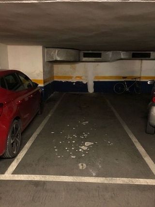 Garaje en alquiler en Sant Gervasi - La Bonanova en Barcelona