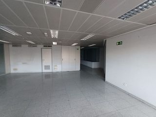 Local comercial en alquiler en Ensanche en Coruña (A)