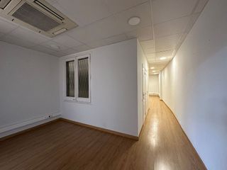 Oficina en alquiler en La Dreta de l'Eixample en Barcelona