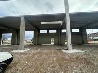 Nave industrial en alquiler en Cervera