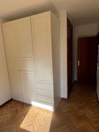 Piso en alquiler en Apóstol Santiago en Madrid