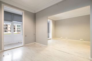 Oficina en alquiler en La Dreta de l'Eixample en Barcelona