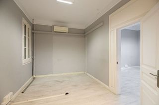 Oficina en alquiler en La Dreta de l'Eixample en Barcelona