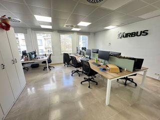 Oficina en alquiler en La Nova Esquerra de l'Eixample en Barcelona