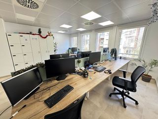 Oficina en alquiler en La Nova Esquerra de l'Eixample en Barcelona