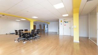 Oficina en alquiler en Sant Antoni en Barcelona