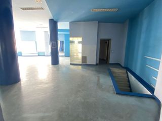 Local comercial en alquiler en San Adrián - La Cava en Logroño