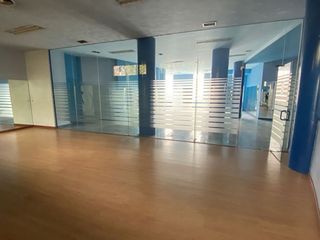 Local comercial en alquiler en San Adrián - La Cava en Logroño
