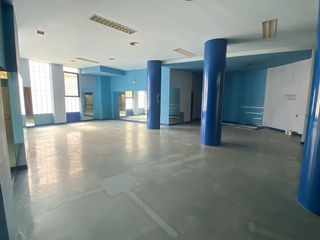 Local comercial en alquiler en San Adrián - La Cava en Logroño