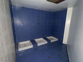 Local comercial en alquiler en San Adrián - La Cava en Logroño