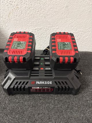 Cargador Doble Parkside 20V 2x4.5A