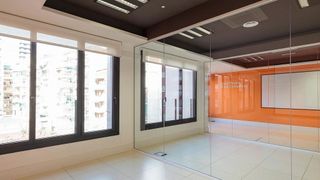 Oficina en alquiler en La Maternitat i Sant Ramon en Barcelona