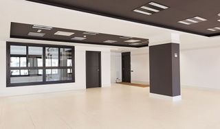 Oficina en alquiler en La Maternitat i Sant Ramon en Barcelona